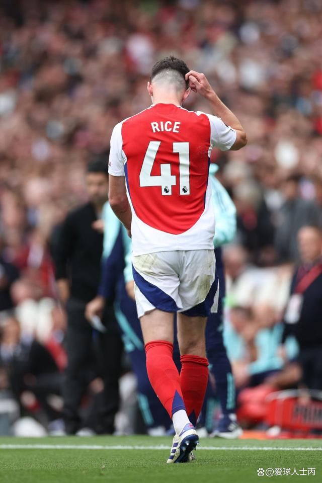 九游娱乐APP-包含英超：曼城3-1阿森纳，哈兰德迎来连续得分高潮的词条