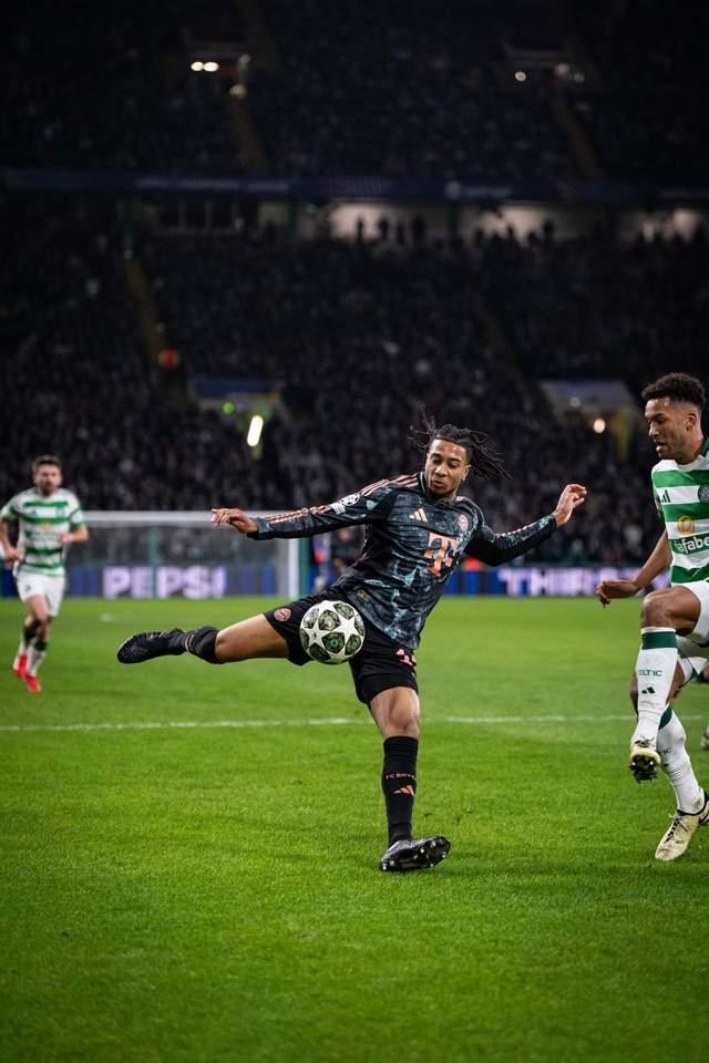 拜仁锋线新星崭露头角，连续4场破门