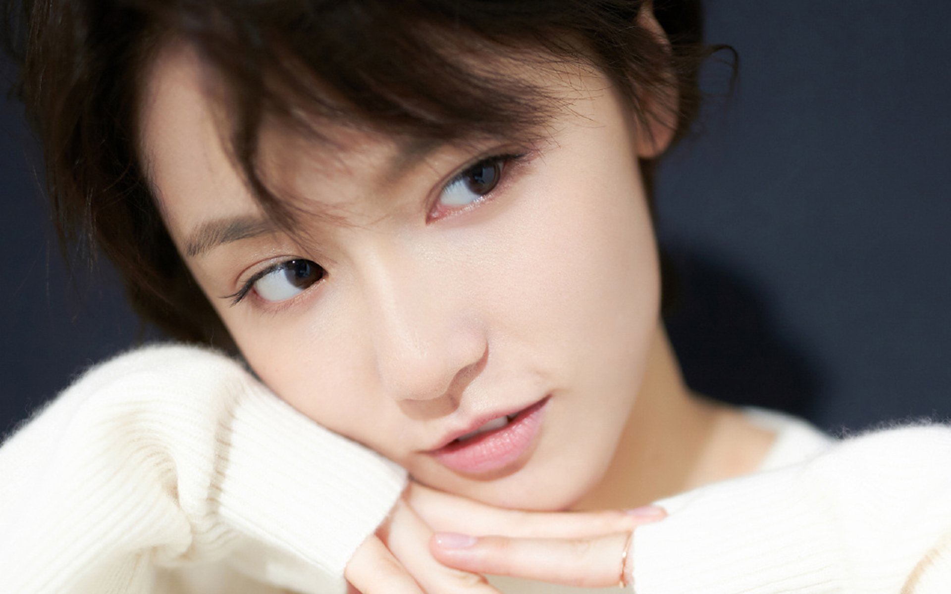 拜仁慕尼黑主场3-0战胜勒沃库森,进攻火力全开,拜仁慕尼黑2021