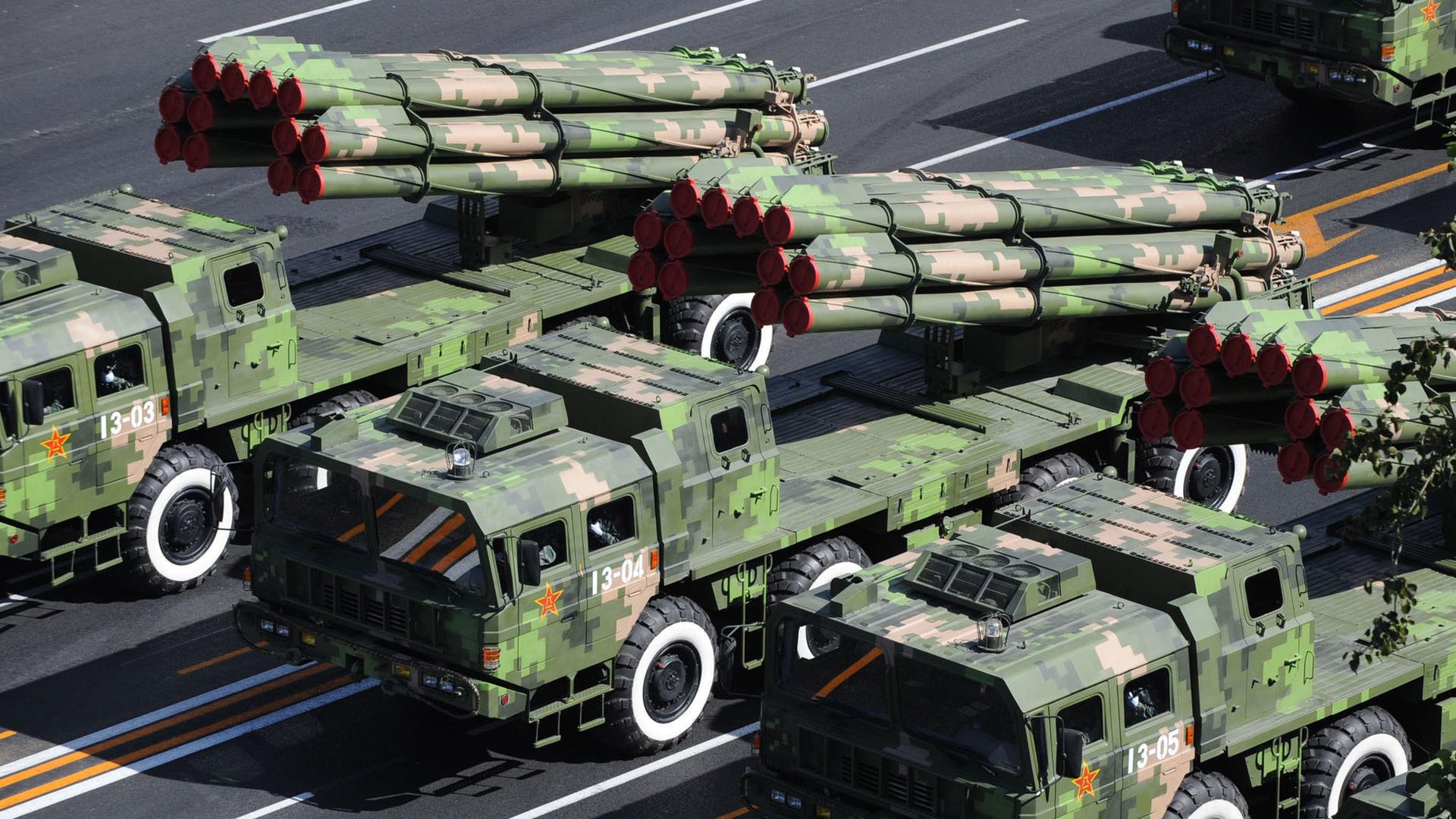 -自由泳接力赛中立代表队A逆转夺胜，自由泳接力破纪录